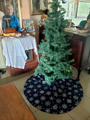 Navy Snowflakes Christmas Tree Skirt